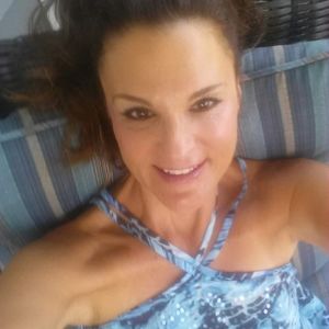 Meet your Posher, Royxann